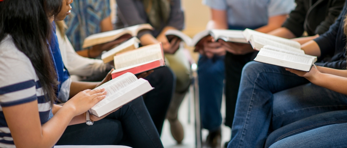 JANGAN ADA BANYAK YANG MENJADI GURU