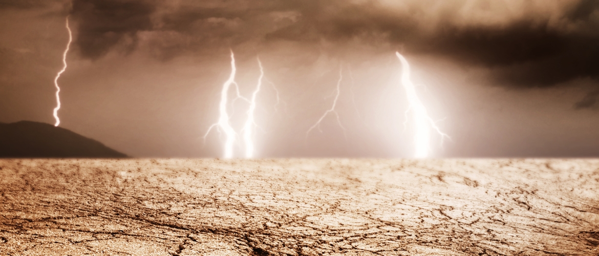 ELIA, MANUSIA BIASA SEPERTI KITA?